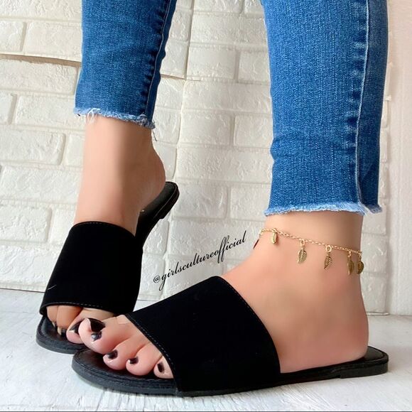 Black Slide in Slippers - Picture 1 of 5